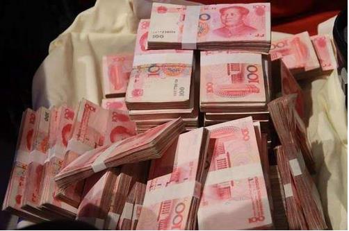 .重慶市人力社保局：全市最低工資標準進行了調整，從2019年1月1日起執(zhí)行
